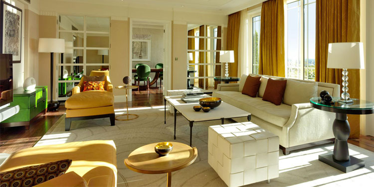 The_Dorchester_Hotel_Sitting-Room_Seen_In_The_City