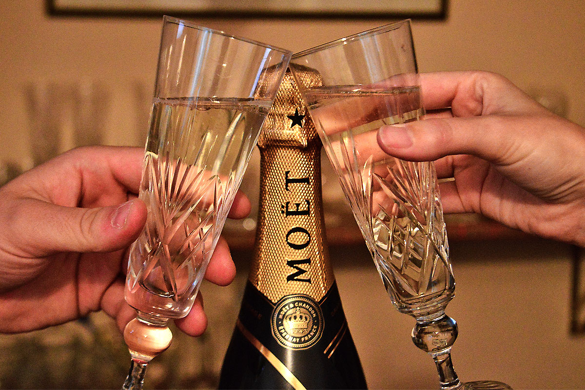 moet_champagne_seen_in_the_city