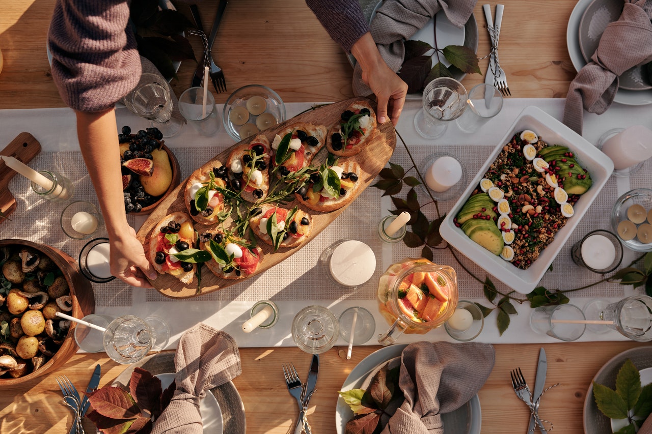 Top Four Reasons To Host A Dinner Party This Year