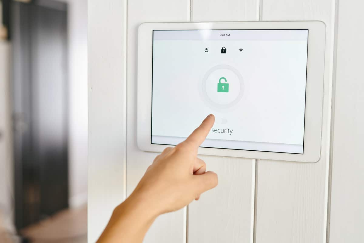 6 Essential Tips on How to Improve Your Home Security