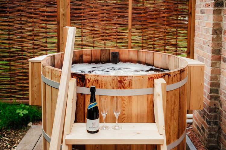 Borde Hill Hot Tub Suite South Lodge Hotel