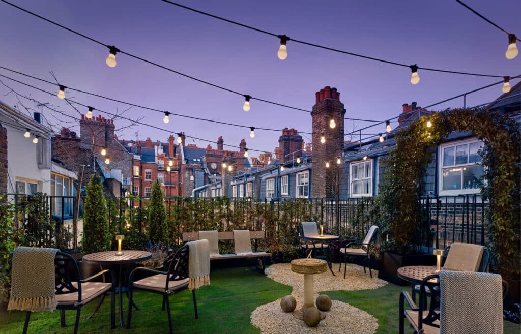 Holmes rooftop bar london