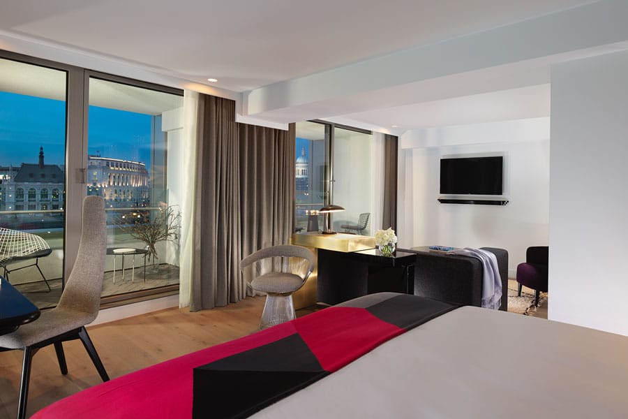 Best Hotels near the London Eye Sea Containers