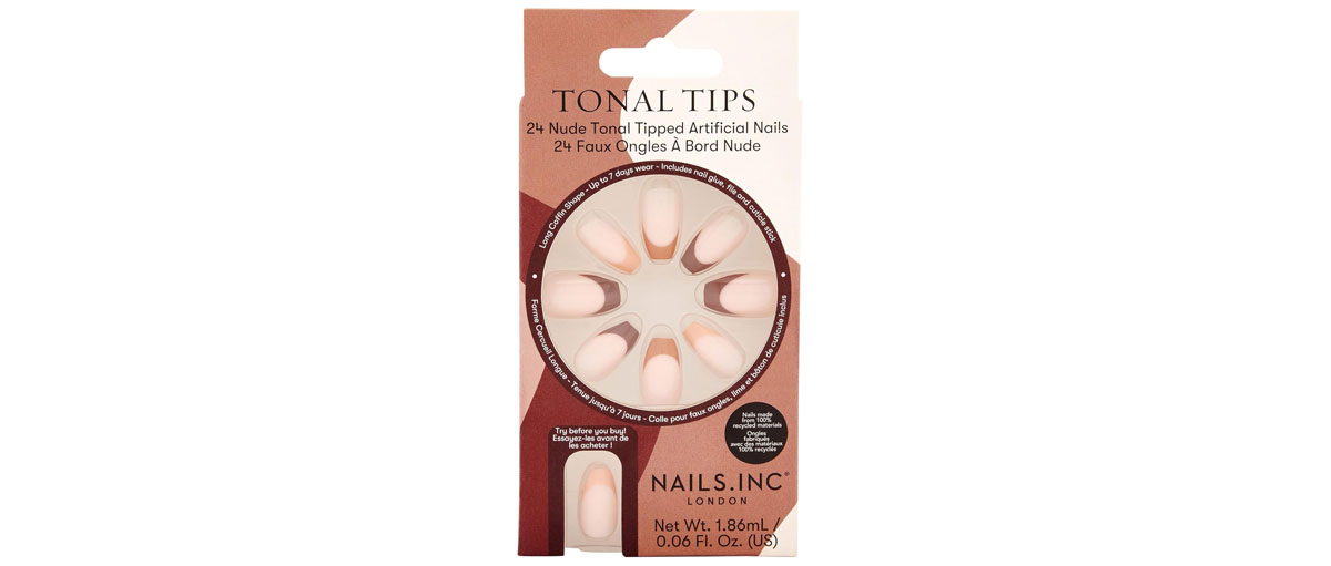 tonal tips manicure