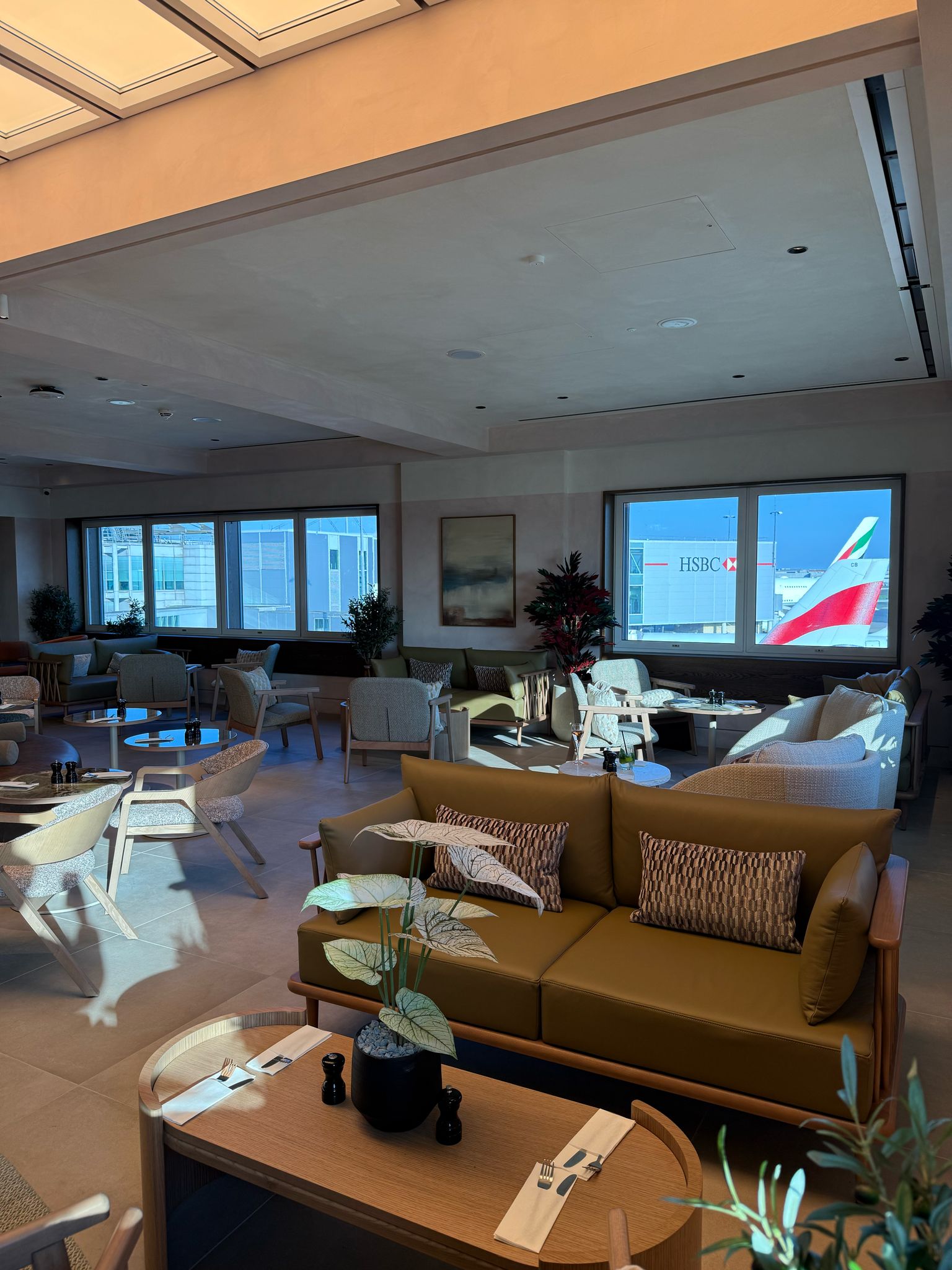 Heathrow Clubrooms T3