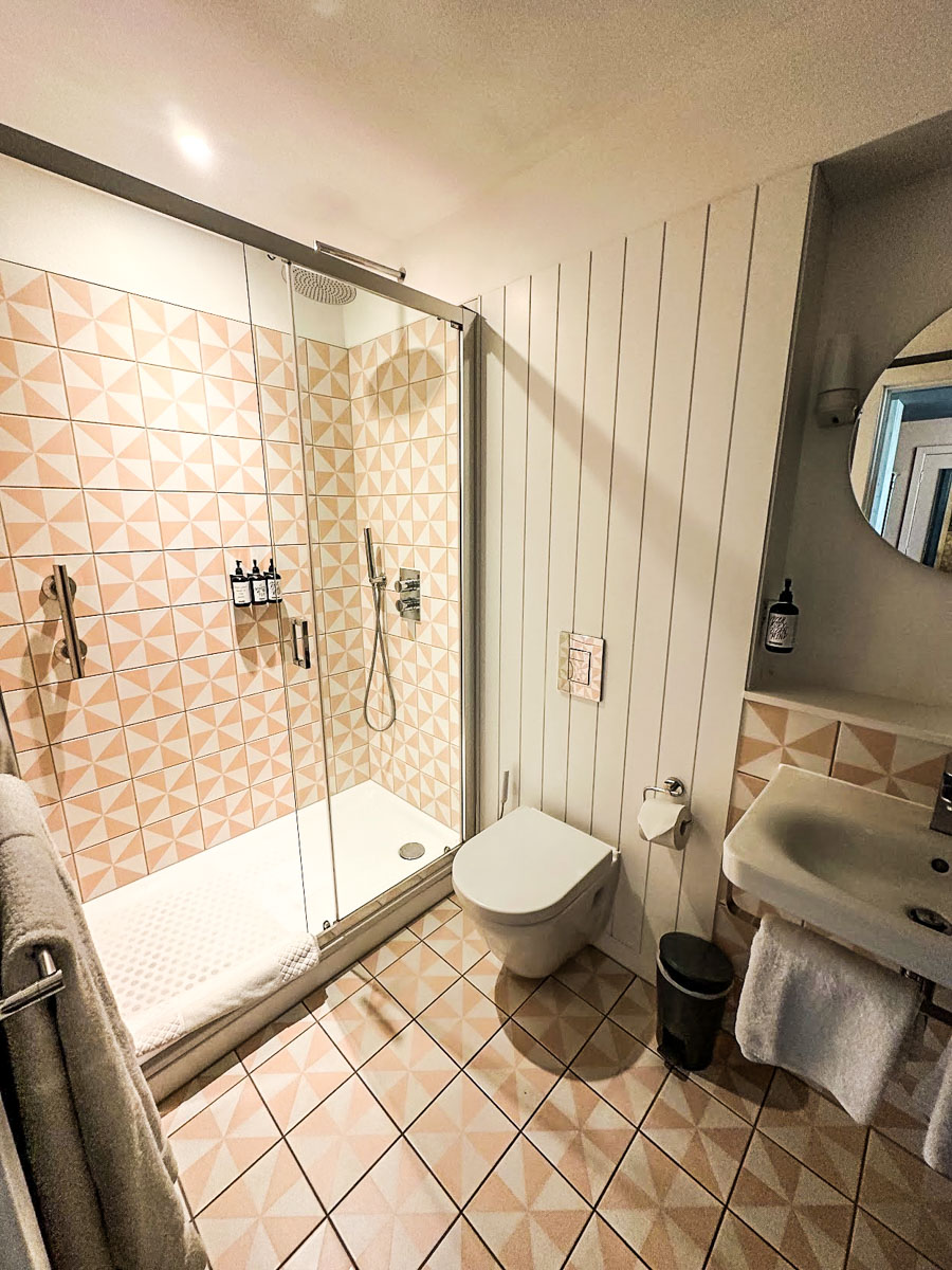 Room2 Southampton Hotel Review