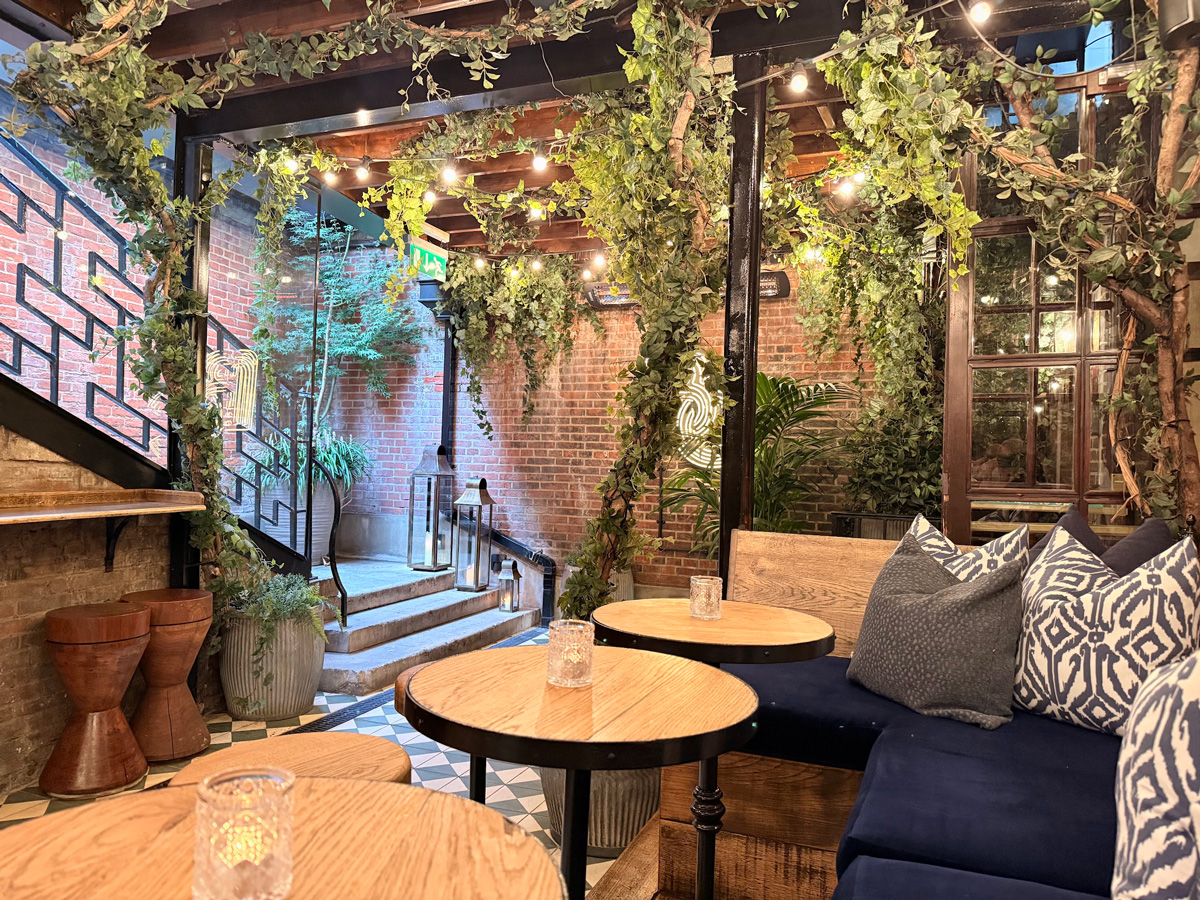 The Bloomsbury Club Bar 