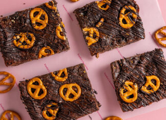 Frankies Brownies trays competition