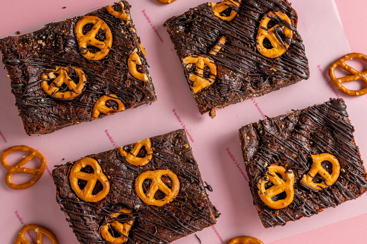 Frankies Brownies trays competition