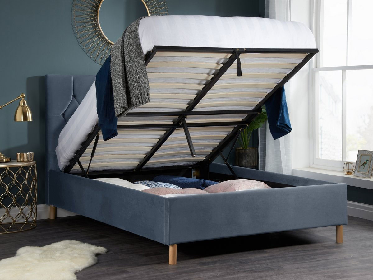Relaxing Bed Setup.jpg
