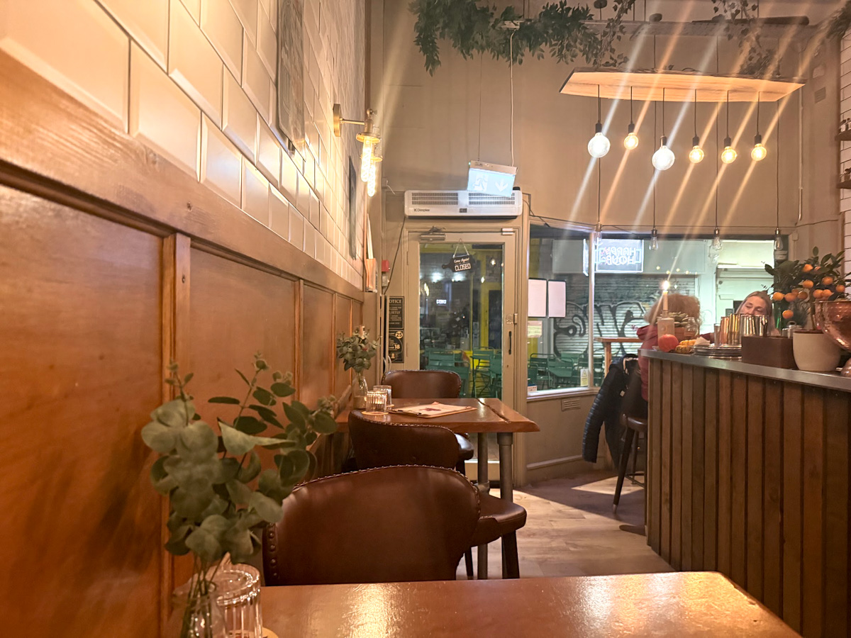 Clementine & Co Brighton Cocktail Bar